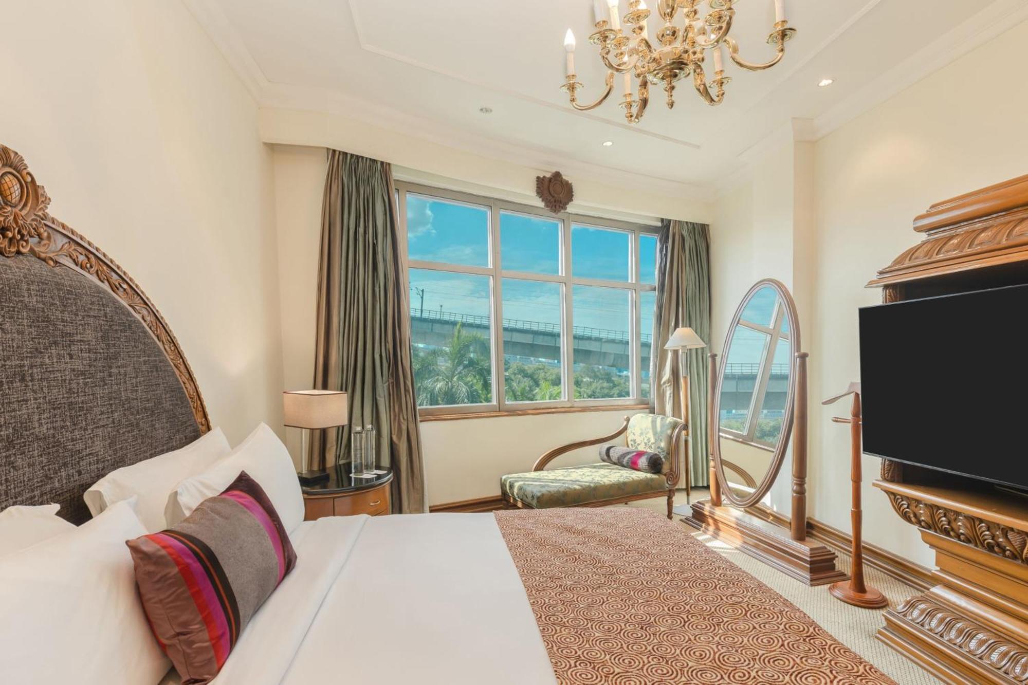 Le Royal Meridien Chennai Bagian luar foto