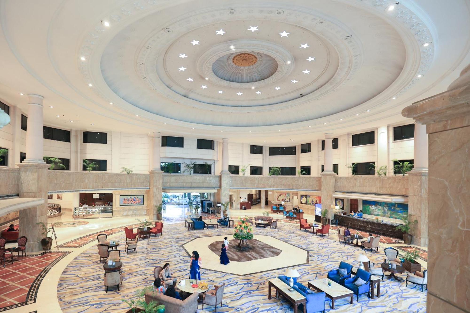 Le Royal Meridien Chennai Bagian luar foto