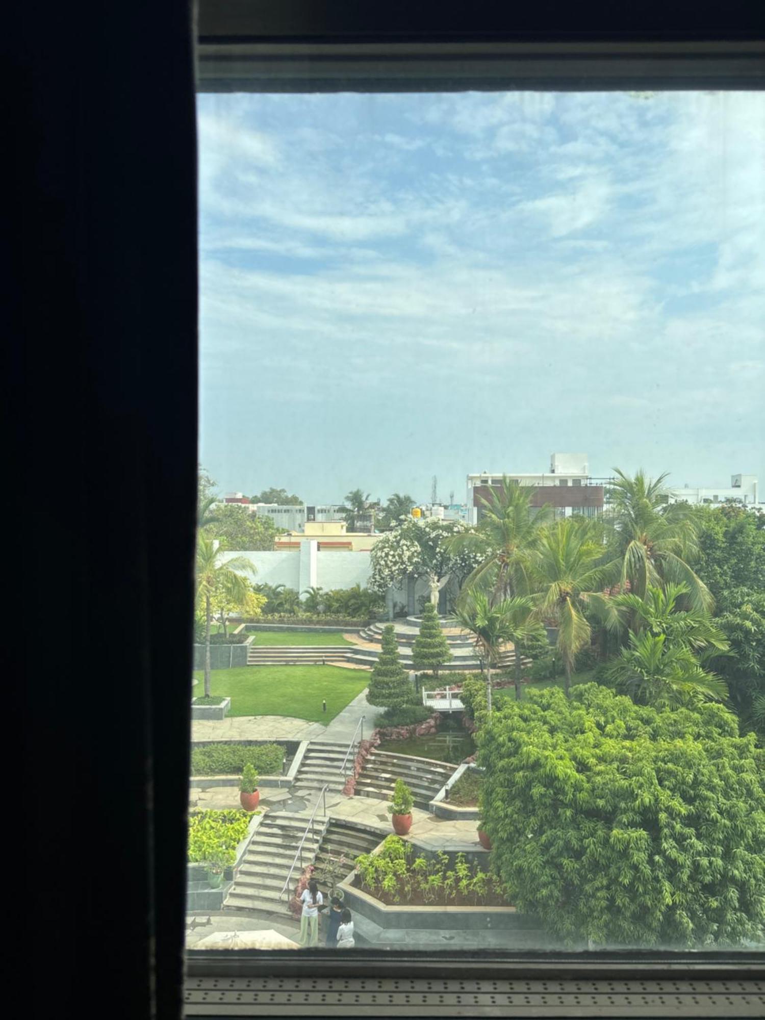 Le Royal Meridien Chennai Bagian luar foto