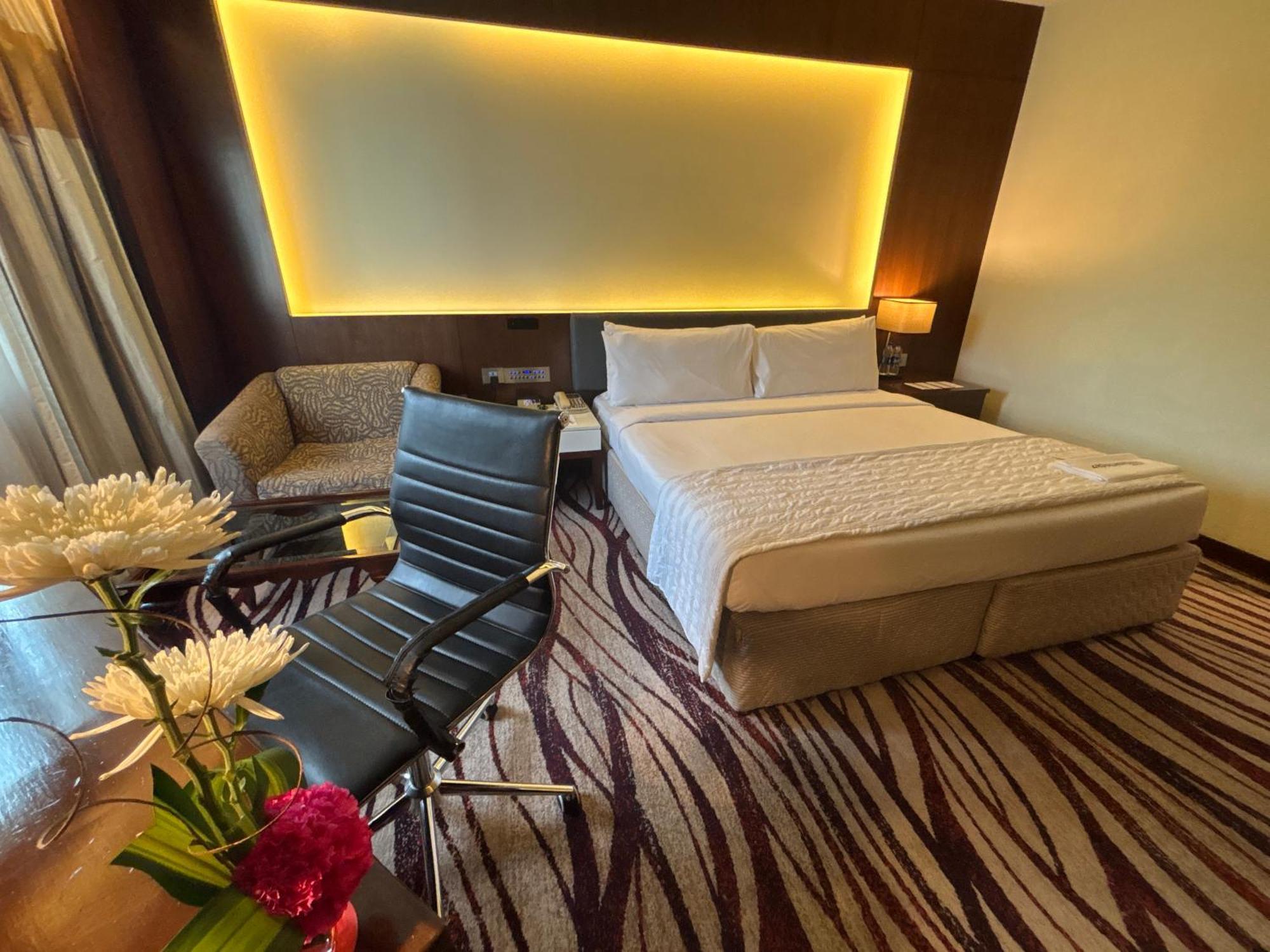 Le Royal Meridien Chennai Bagian luar foto